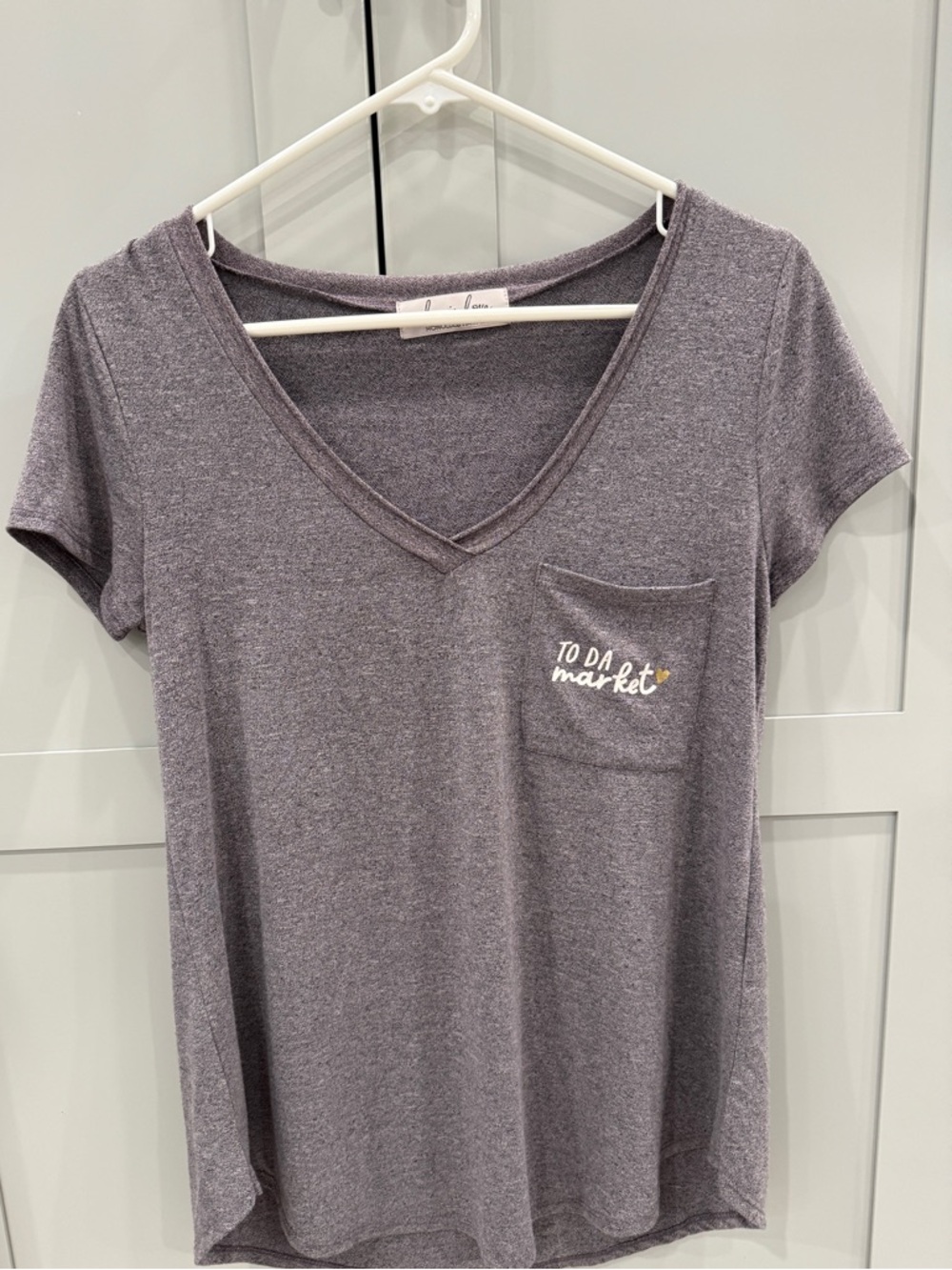 Eden in Love. Gray V-Neck Pocket Tee with 'To Da Market' Graphic